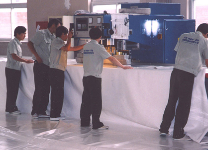 瑞典进口PVC膜材专用焊接设备