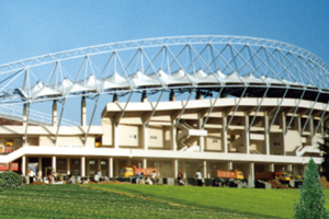 烟台体育中心体育场